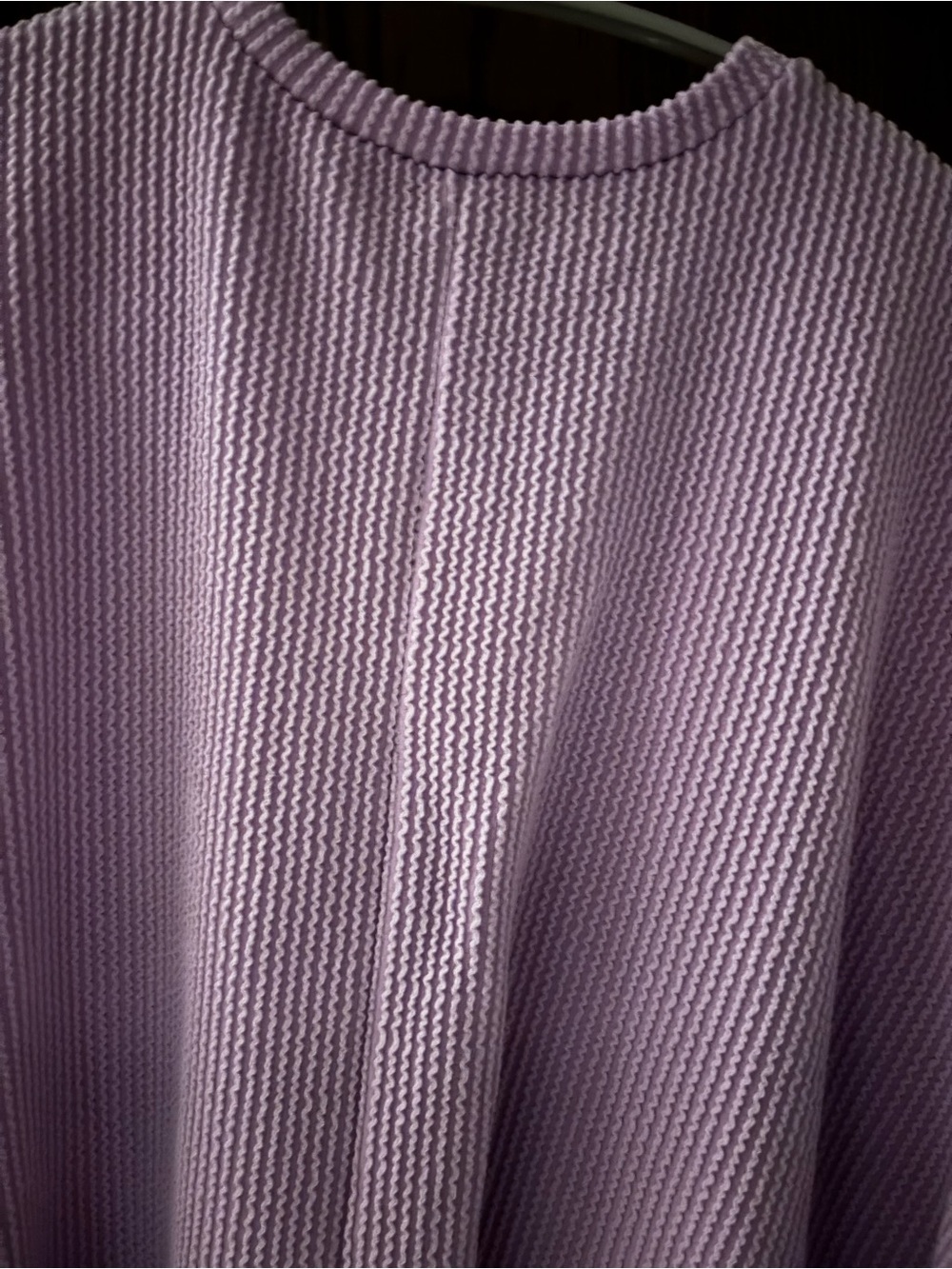 Lilac Ribbed Pocket Tee. Small/Medium. - Picture 4 of 6